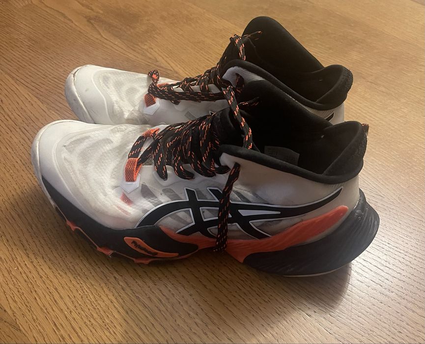 Кросівки Asics Metarise