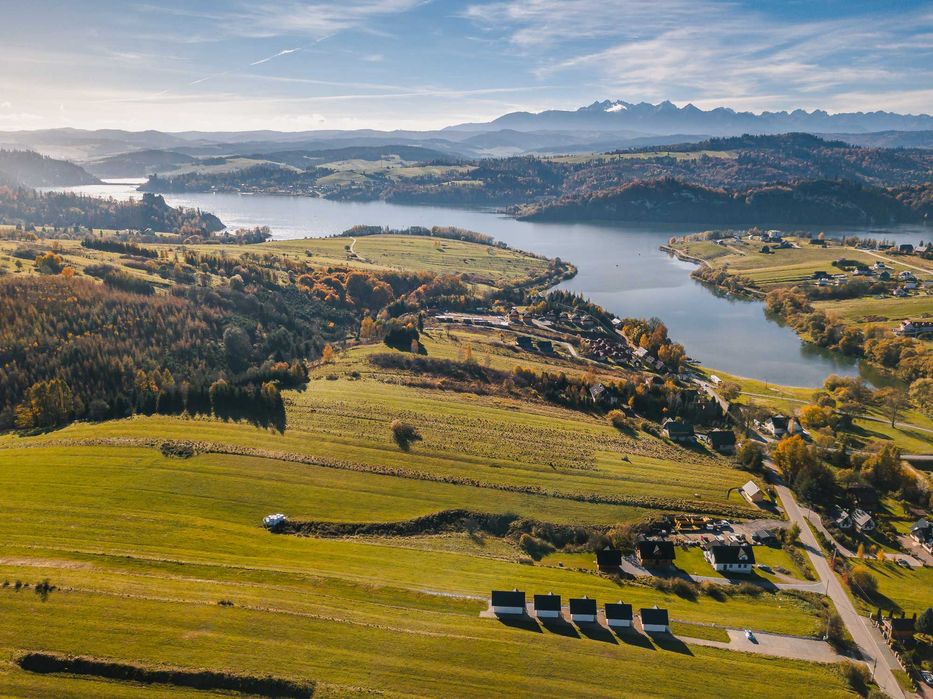 Nowy domek nad jeziorem, widok na Tatry, blisko Velo Czorsztyn Pieniny