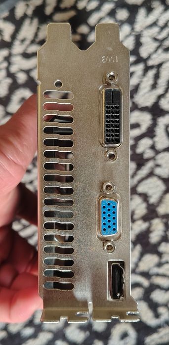 Видеокарта GTX 750 Ti