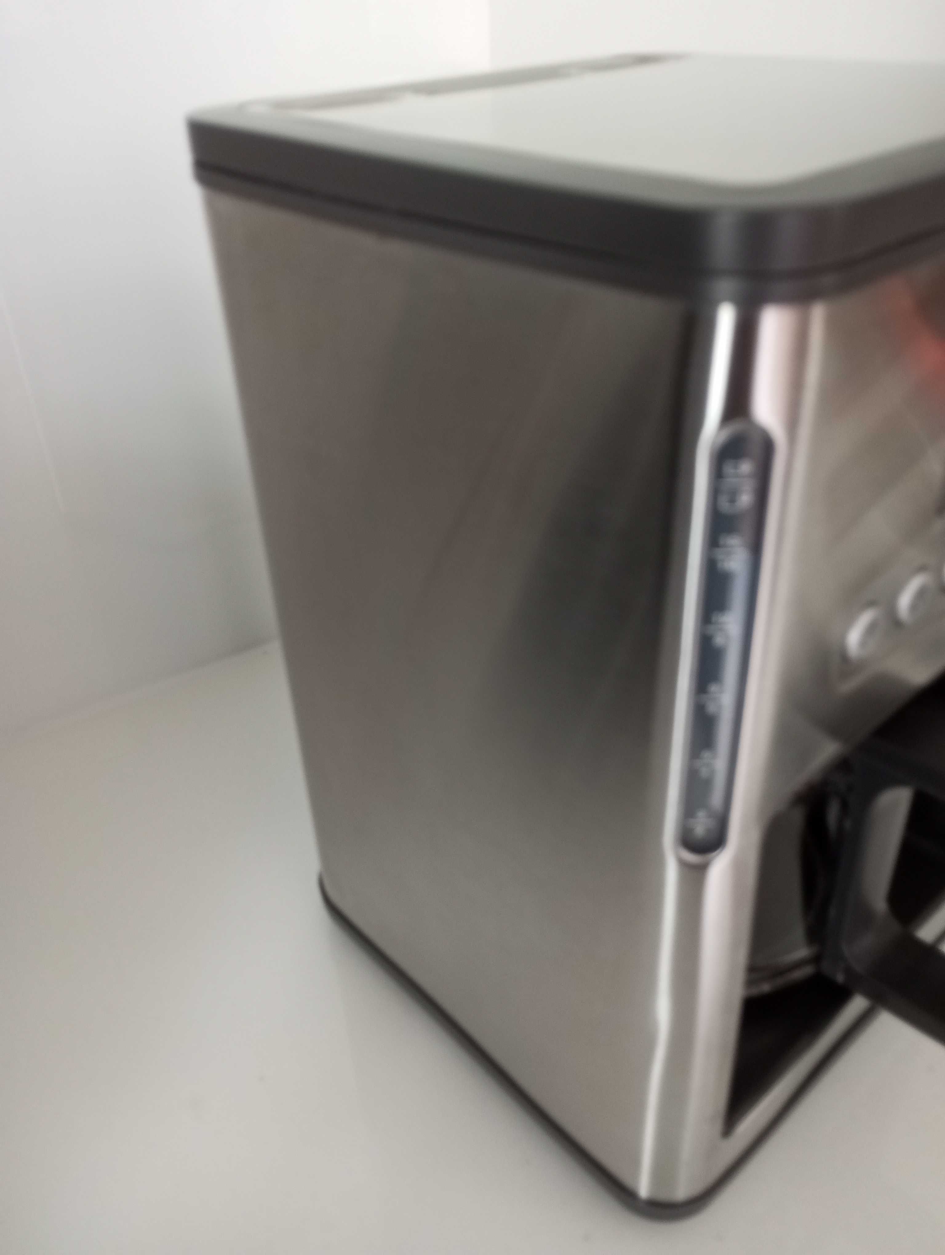 Máquina de café de filtro automática Krups