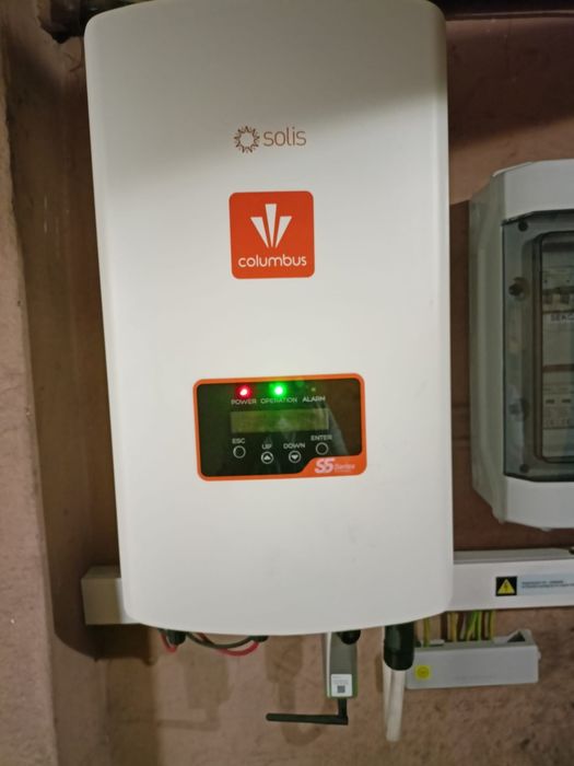 Falownik instalacji fotowoltaicznej