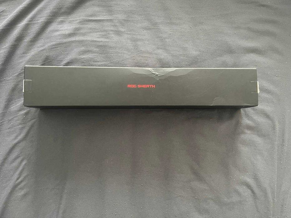 Asus ROG Sheath - Ігровий килим для миші та клавіатури