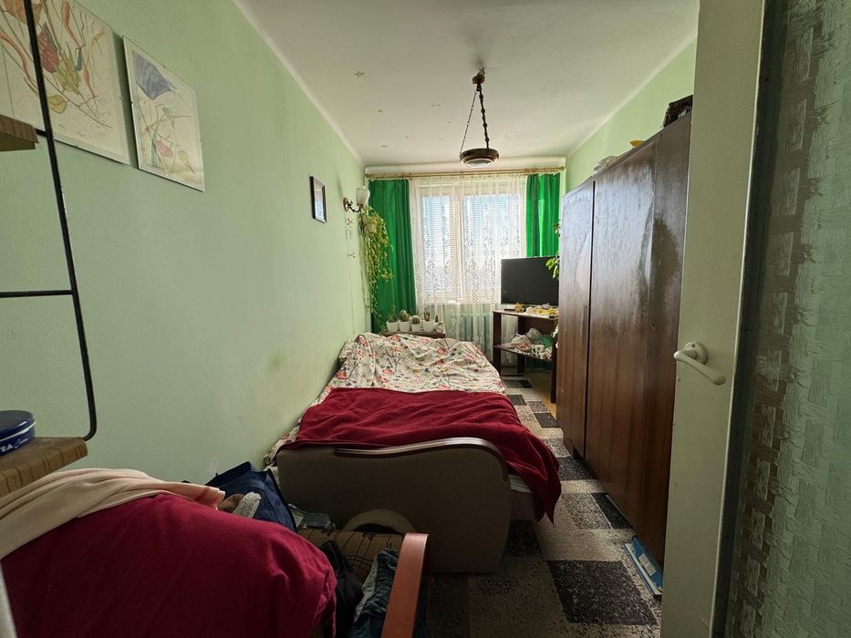 Mieszkanie 2 pokojowe w bloku - do remontu