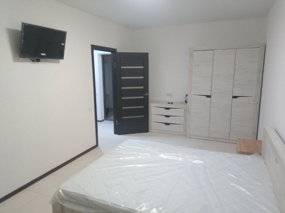 Продам срочно 1 ком  кв ЖК Акварель 2
