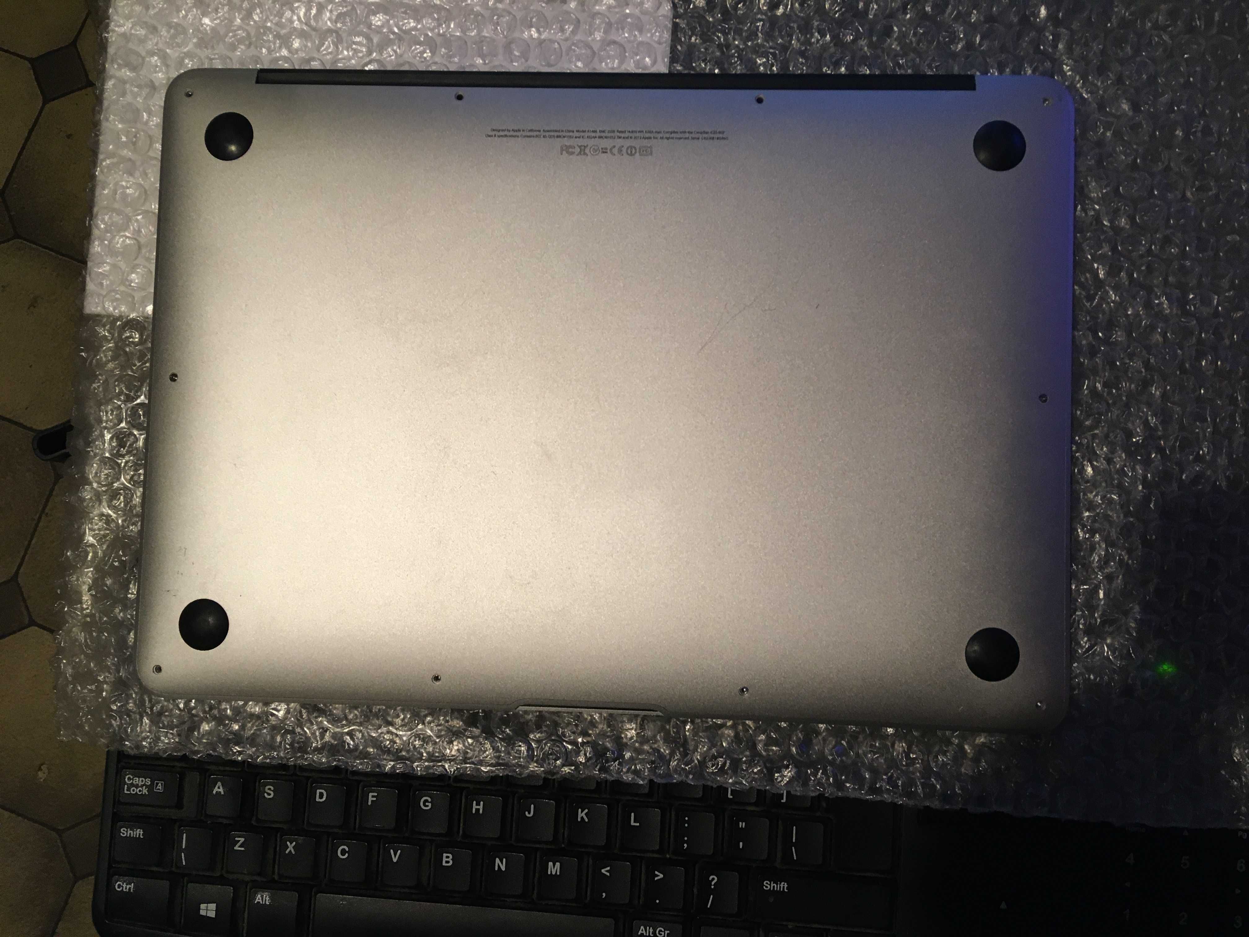 Apple MacBook Air A1466 "13,3" i5 2012 4GB/64GB SSD zasilacz