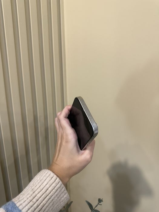 Used IPHONE 16 Pro 256 White Titanium + Box Neverlock Дорошенка,28