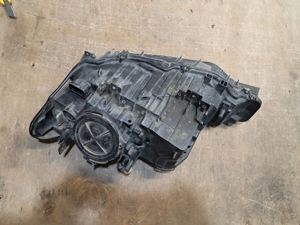 Права фара BMW F30 F31 , фари фара, фари бмв, оптика, США, f 30 USA,