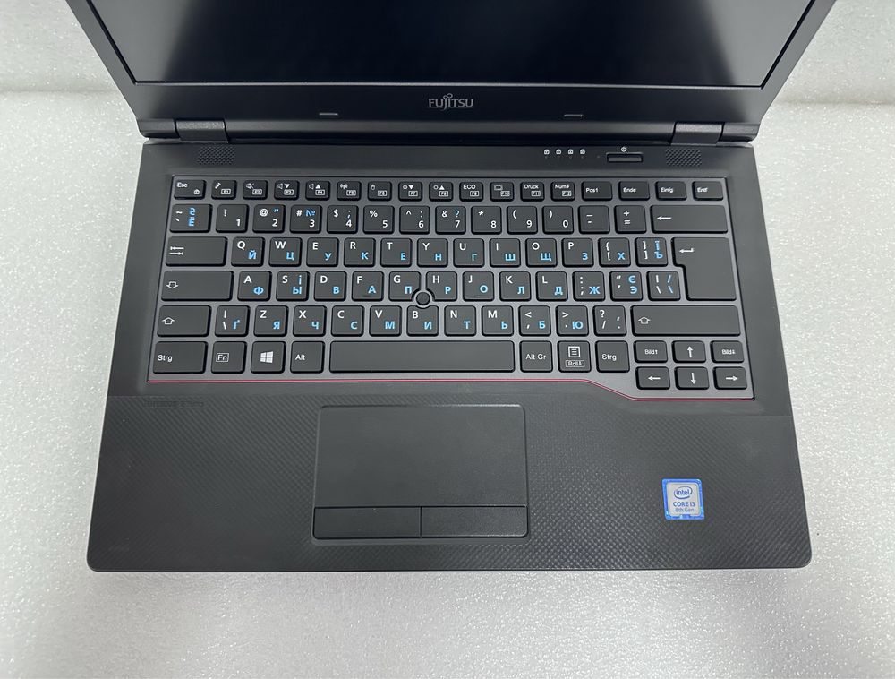 Ноутбук Fujitsu E449 14" IPS i3-8130U 8GB DDR4/ 256GB SSD M.2 4G LTE