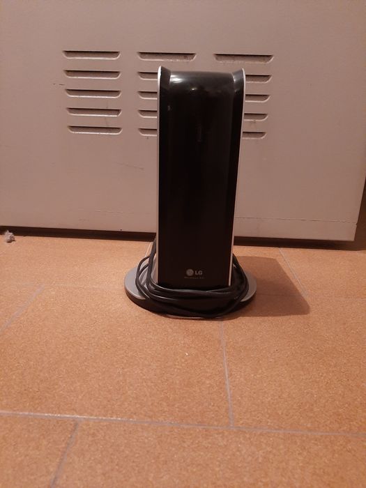 Colunas de tv surond