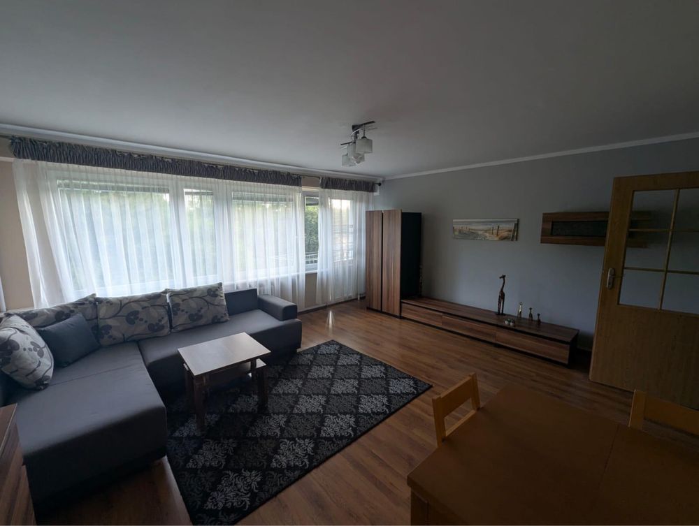 REZERWACJA Wynajmę mieszkanie os. Grunwaldzka 50 m2