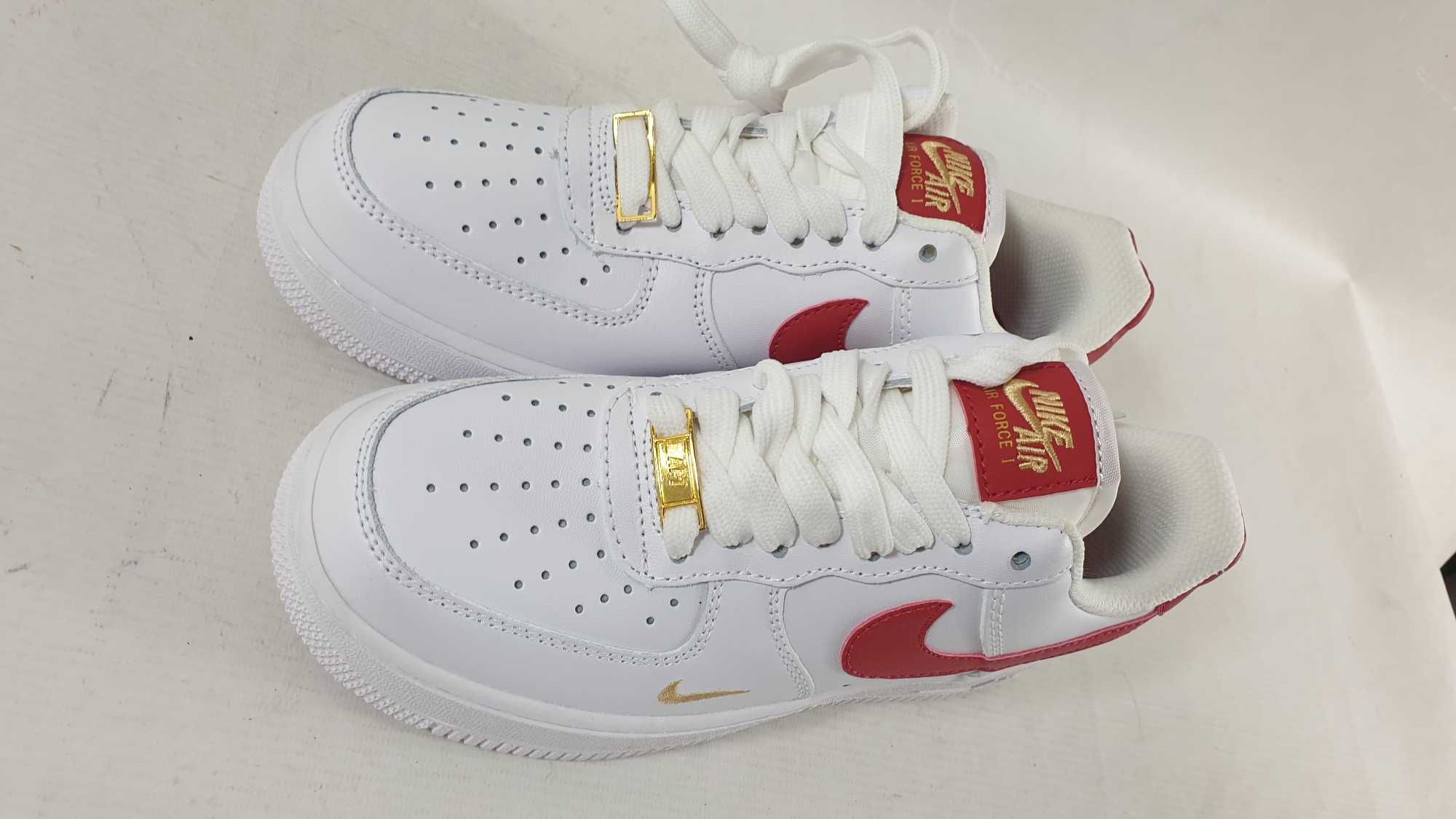 Nike buty damskie sportowe Air Force 1 '07 rozmiar 38