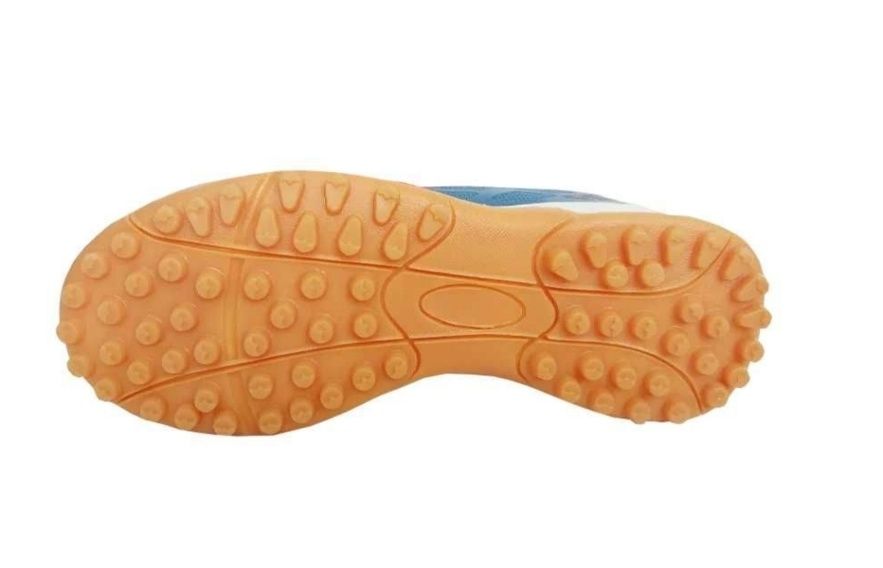 Buty piłkarskie Turfy korki na Orlik sztuczną trawę rozmiar 37 / 24,2