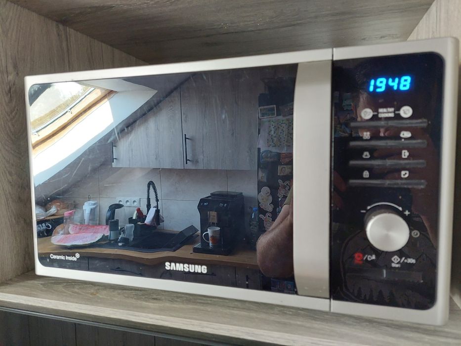 Mikrofala SAMSUNG