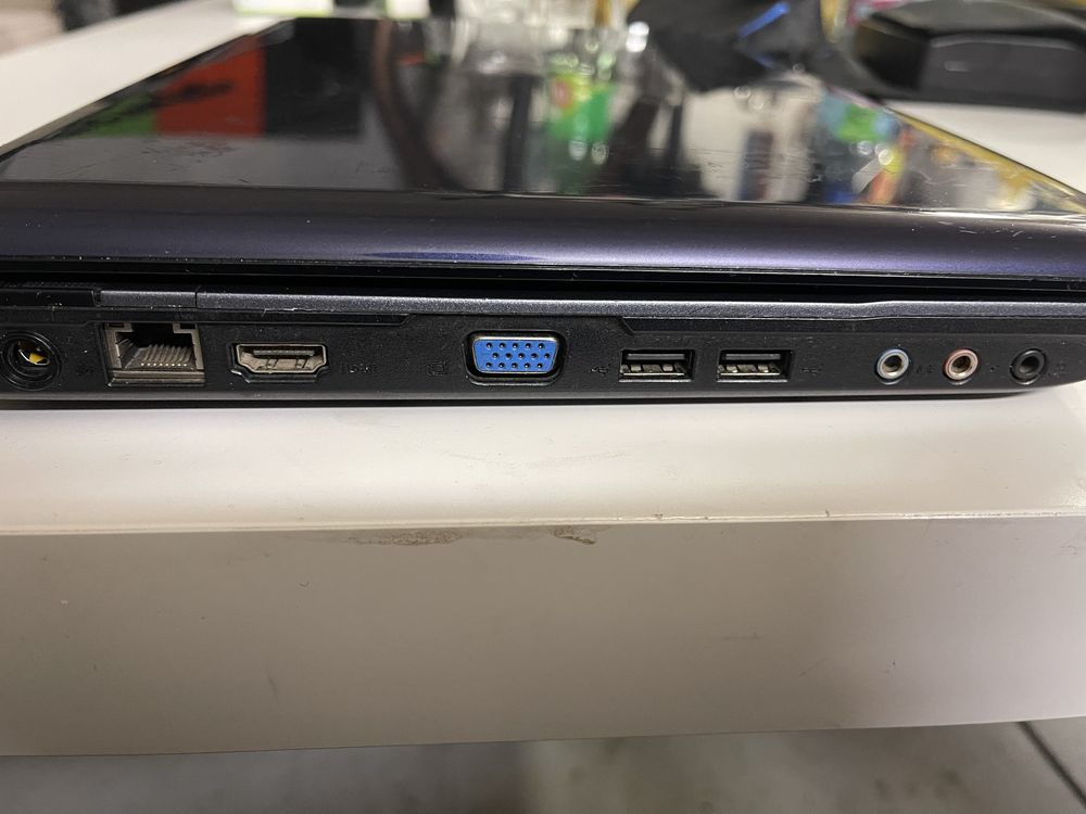 Laptop Acer Aspire 5738 |4GB|320HDD|Radeon HD4570