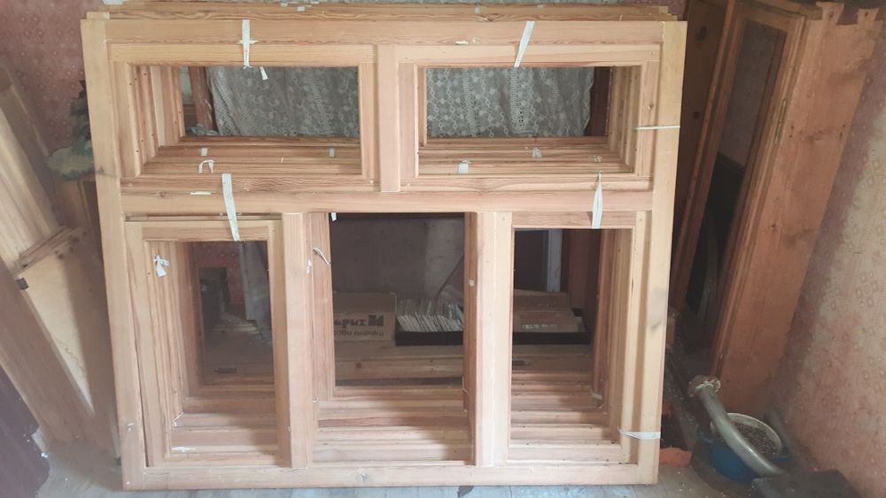 Продаються двері і вікна