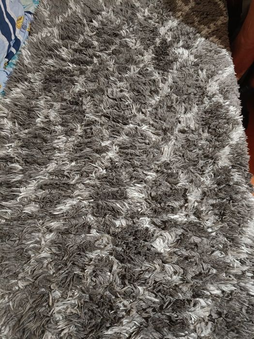 Килимок високий ворс.