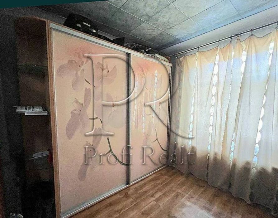 Продаж 3 кімн. квартири на Куренівці/Кирилівська/Теліги