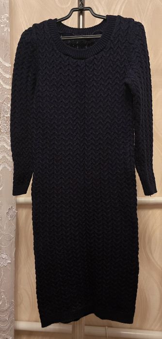 Сукня/плаття в'язане