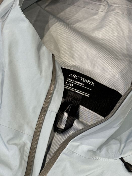 Arcteryx Beta Lt Lighg Blue L розмір Вітрівка арктерікс вітровка нова
