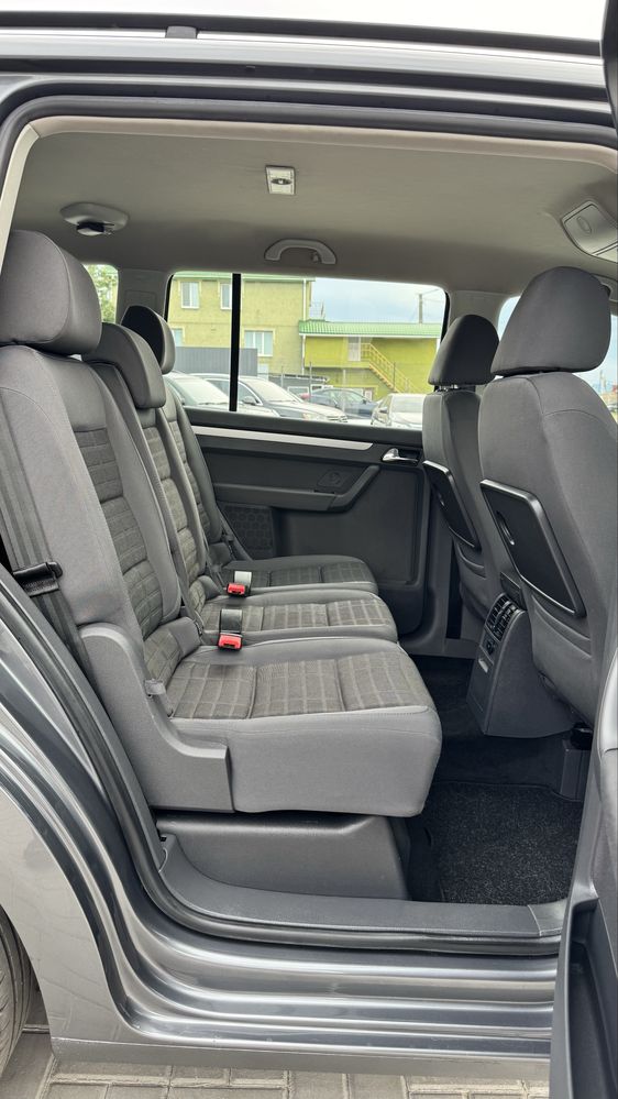Volkswagen Touran Фольксваген Тоуран 2006 р 1,6 MPI бензин 6МКПП