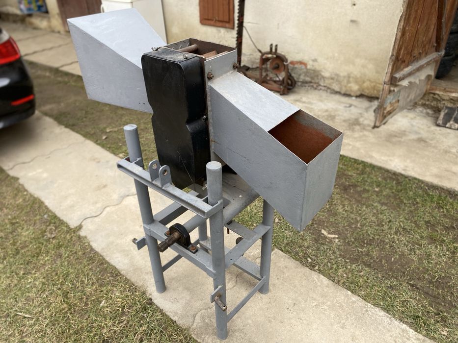 Продам гілкоруб для мінітрактора