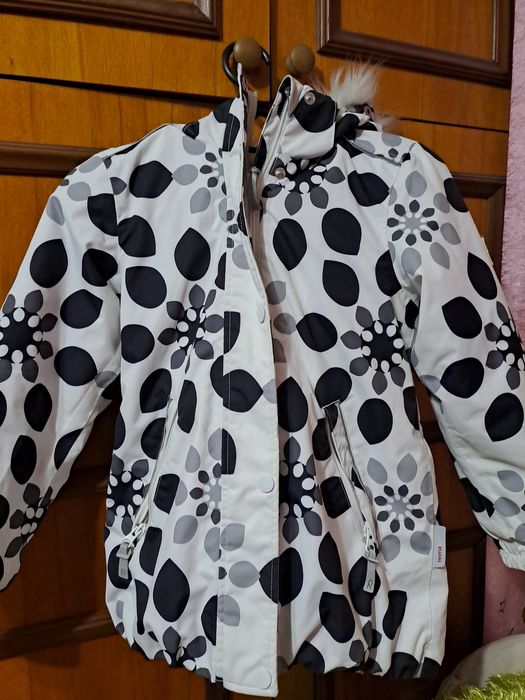 Фирм.зимняя куртка REIMA ,штаны в подарок,на девочку.4-6