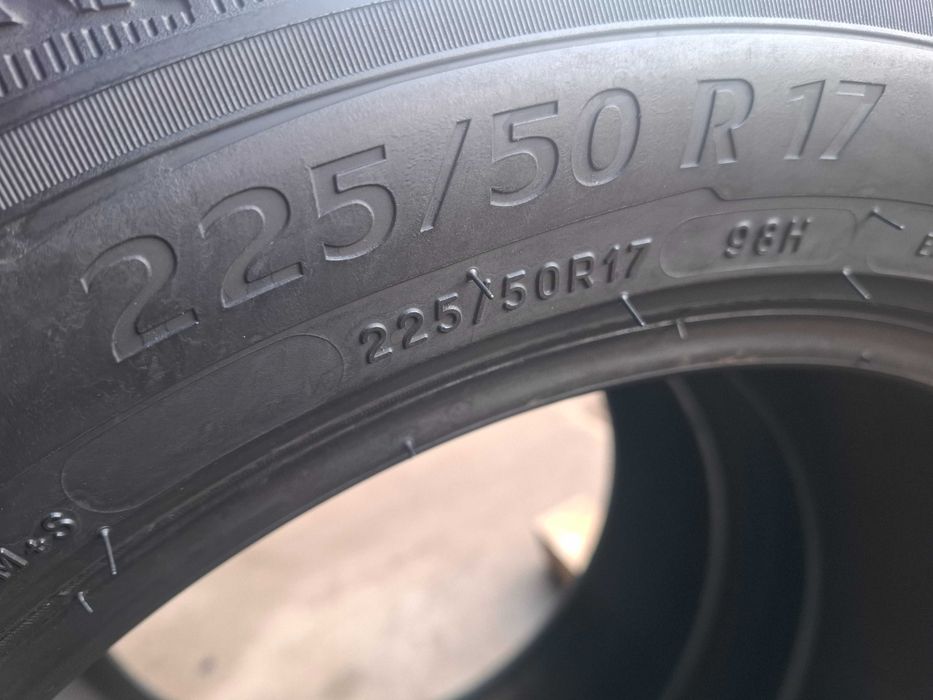 Opony zimowe Michelin 225.50.17!!