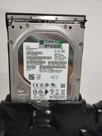 Hewlett Packard Enterprise Dysk Twardy 4TB Sas 12G 7.2K