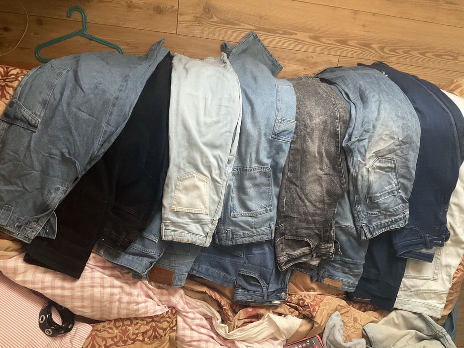 15 calcas de ganga de diferentes tamanhos , qualquer detalhe mande msg