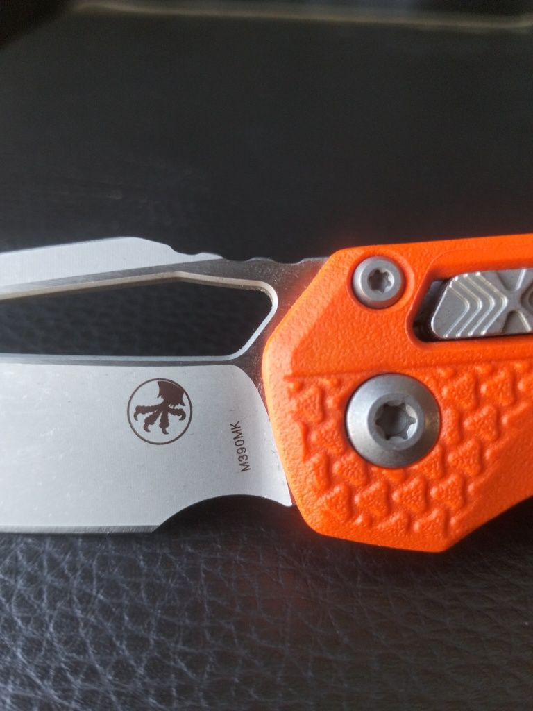 Оригінальний ніж Microtech MSI Apocalyptic Orange.
