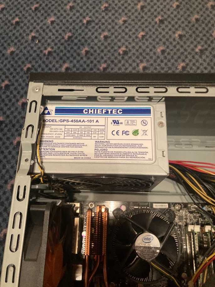 Komputer stacjonarny gamingowy Intel E4400 2Ghz GeForce 8600GT 2GB RAM
