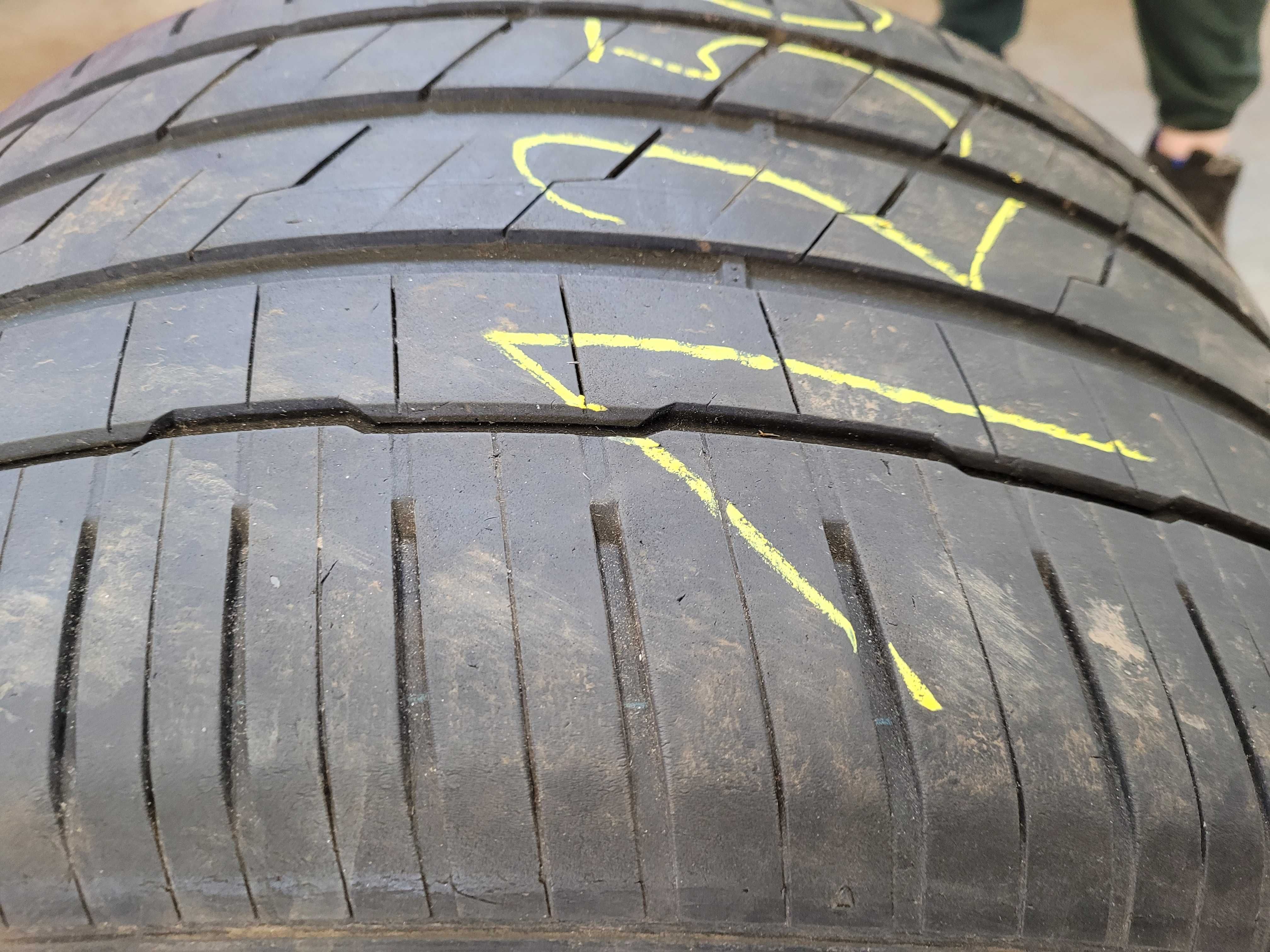 Opona Hankook 315/35 R 21