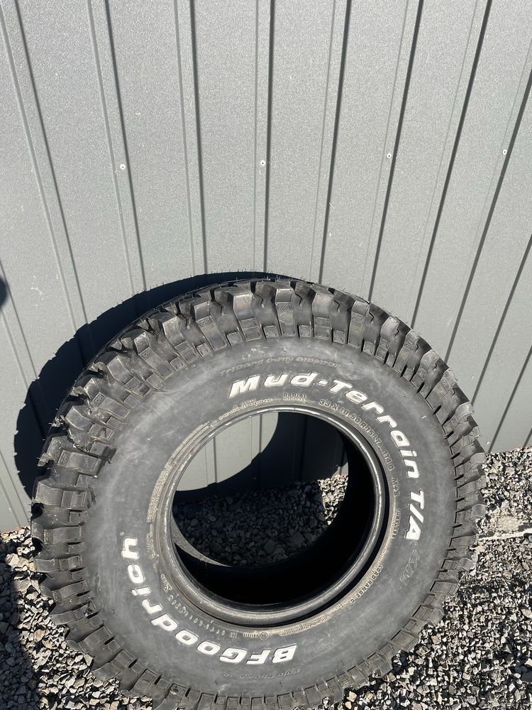 Bfgoodrich Mud-Terrain 33x10.5x15 MT