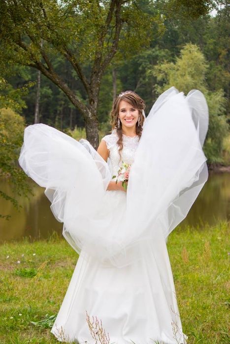 Весільна сукня