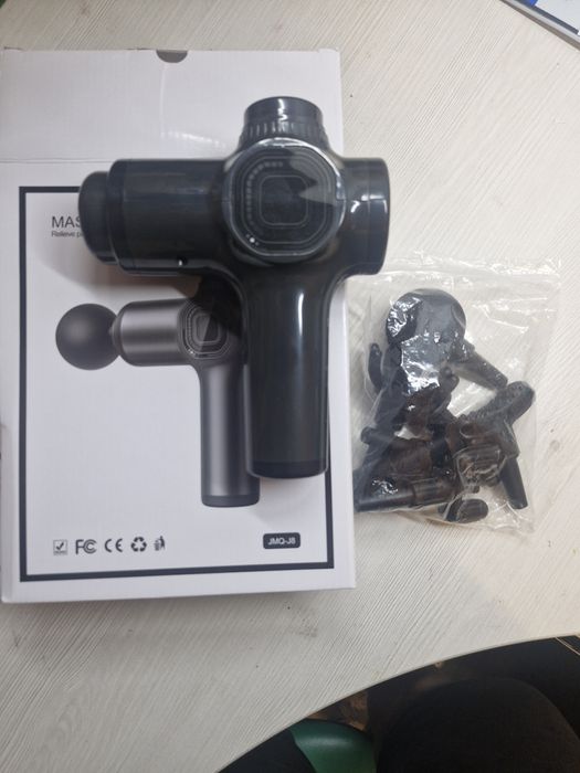 Перкусійний ручний масажер для тіла і м'язів