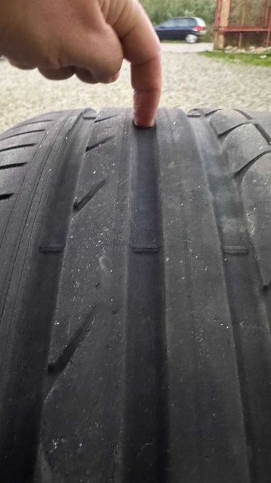 Pneus Bridgestone RFT 255/40/R18