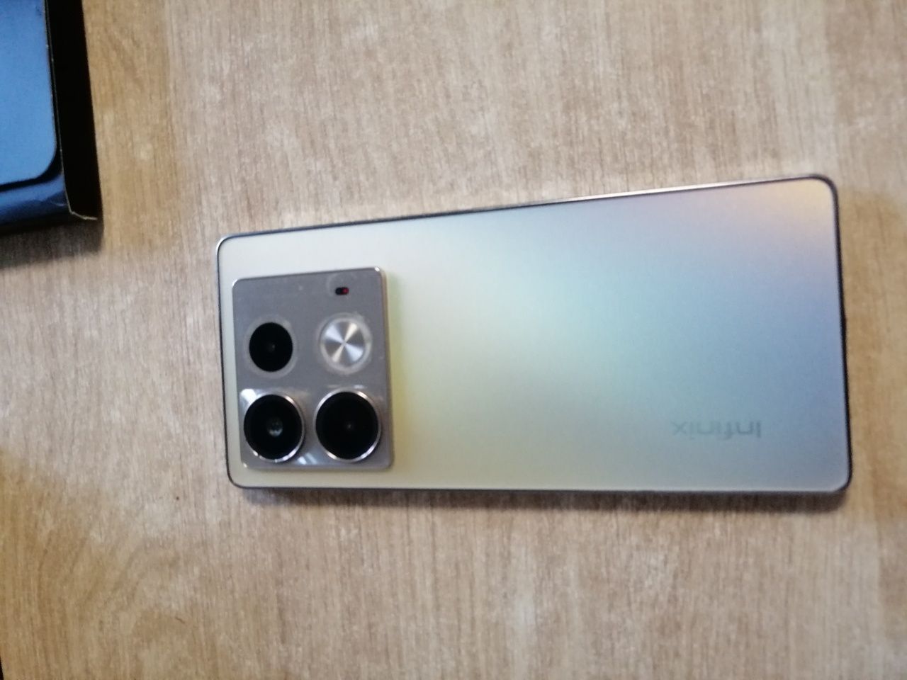 Sprzedam Infinix Note 40