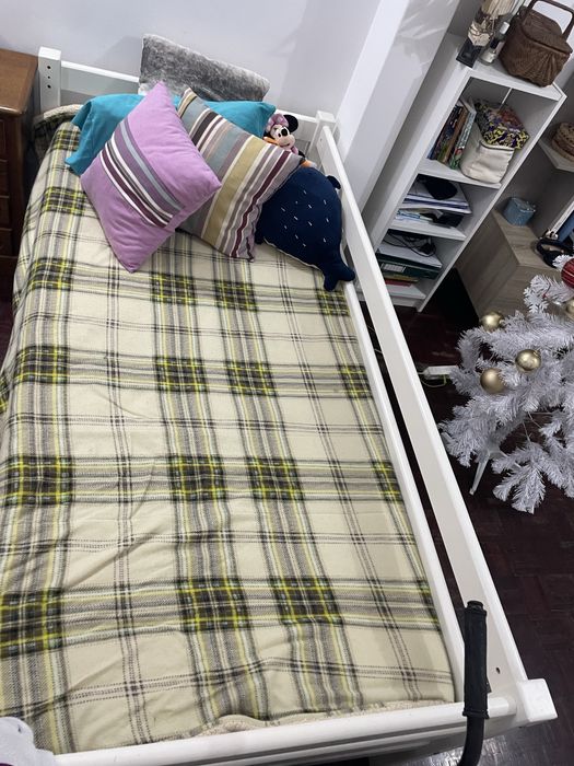 Cama de solteiro