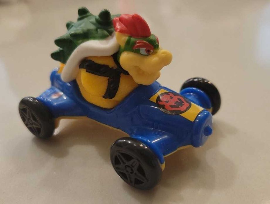 2022 Mario Kart McDonald Nintendo Bowser Toy