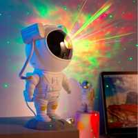 LAMPKA DZIECIĘCA projektor gwiazd nieba lampka astronauta
