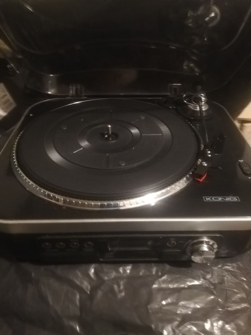 Adapter  KONIG stan bardzo dobry