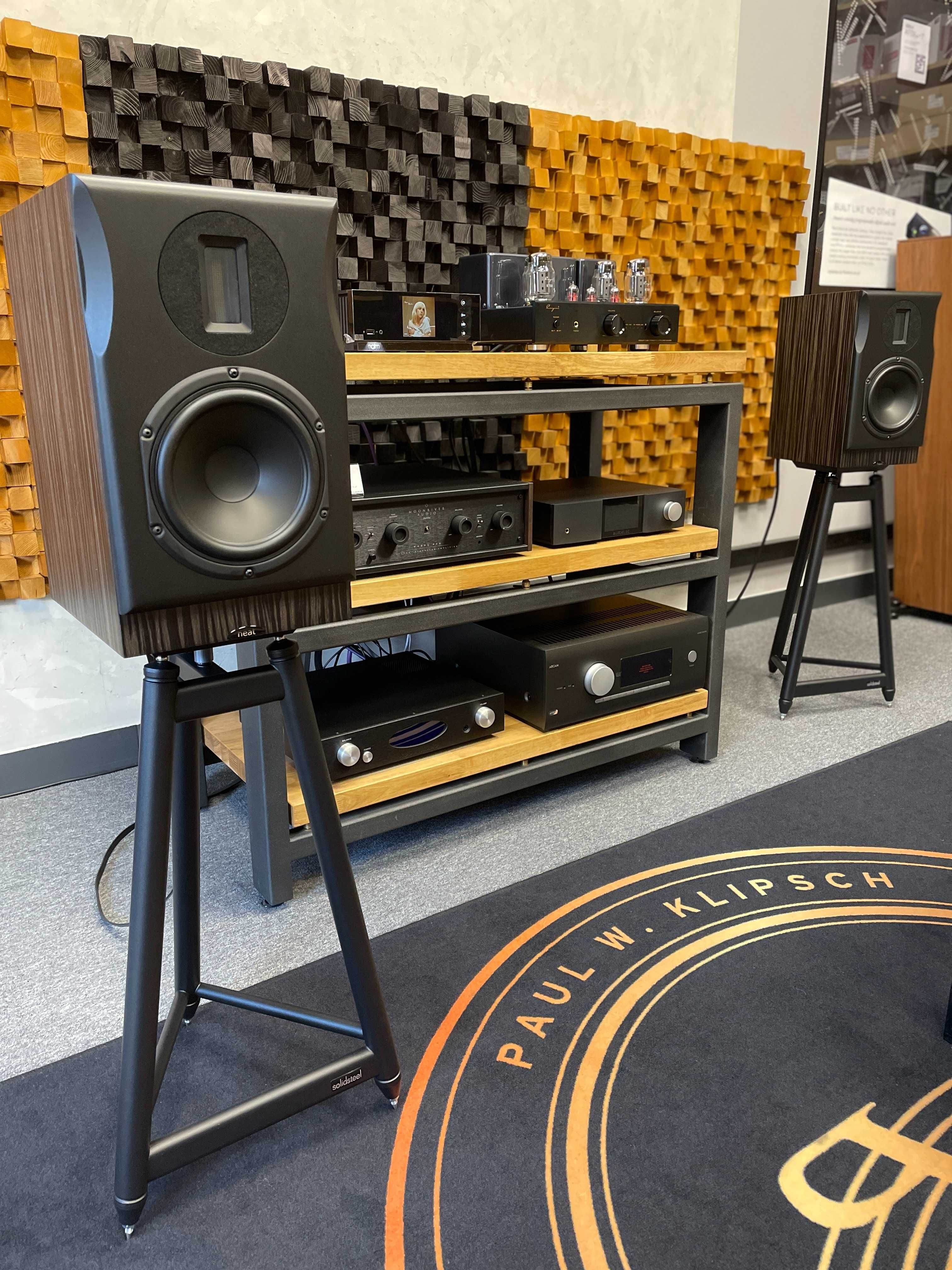 Neat Acoustics Majistra Izobarik bass Kolumna podstawkowa SKLEP RATY