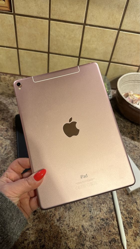 Tablet iPad Apple PRO - Touch ID - PROCREATE