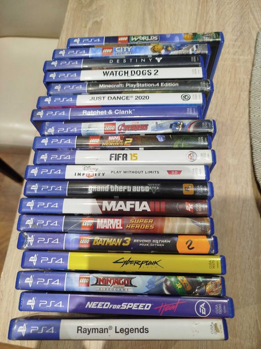 Gry ps4 tylko całość