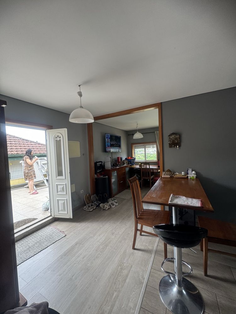 Andar moradia T2 para arrendamento