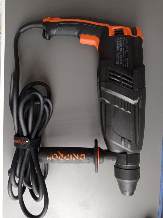 Перфоратор Dnipro-M RH-120MB