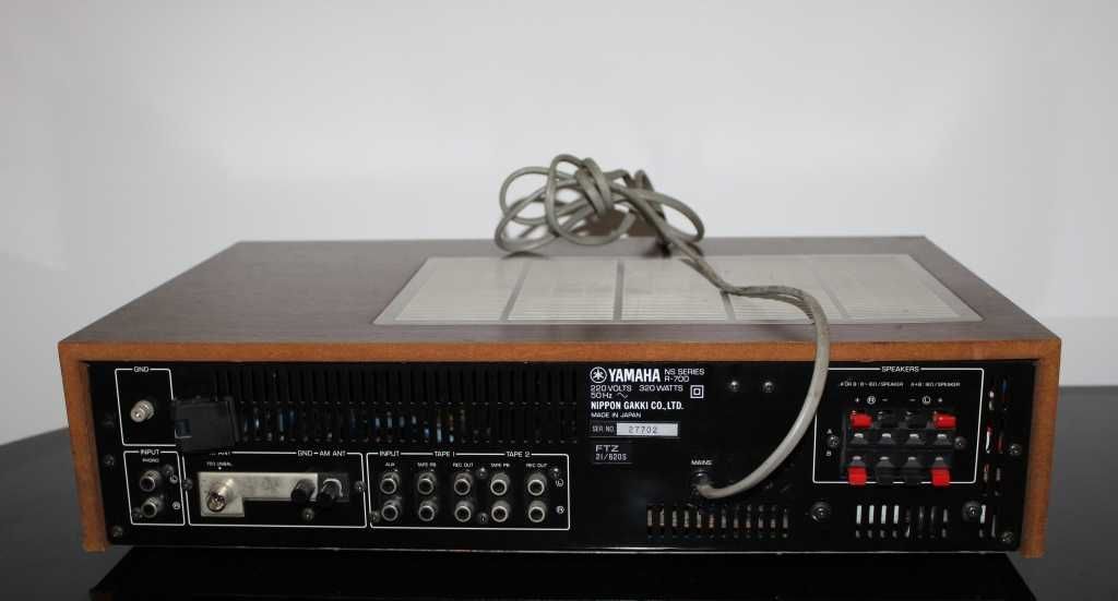 YAMAHA R-700 Amplituner wzmacniacz stereo audiofilski vintage Wysyłka
