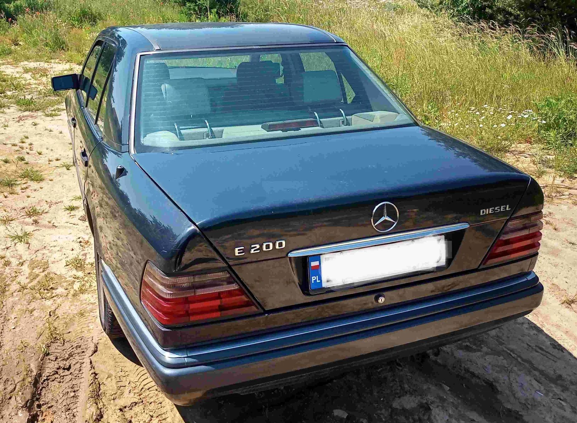 Mercedes-Benz Klasa E Mercedes E Klasa W124 2.0 Diesel | 1993 | Prywatnie | Klimat klasyka