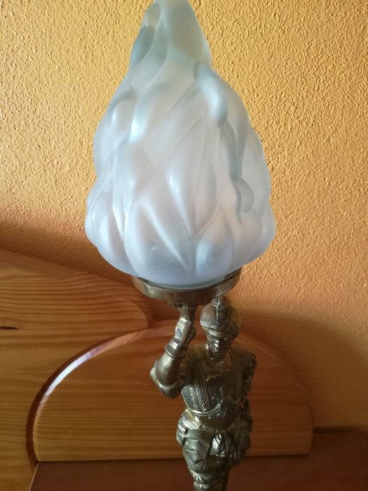 2 candeeiros antigos