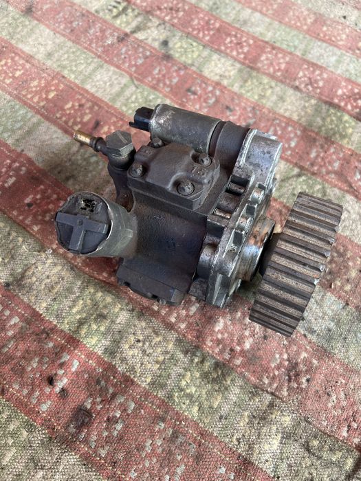 9658176080 паливний насос тнвд Ford Fiesta Fusion 1.4 TDCI